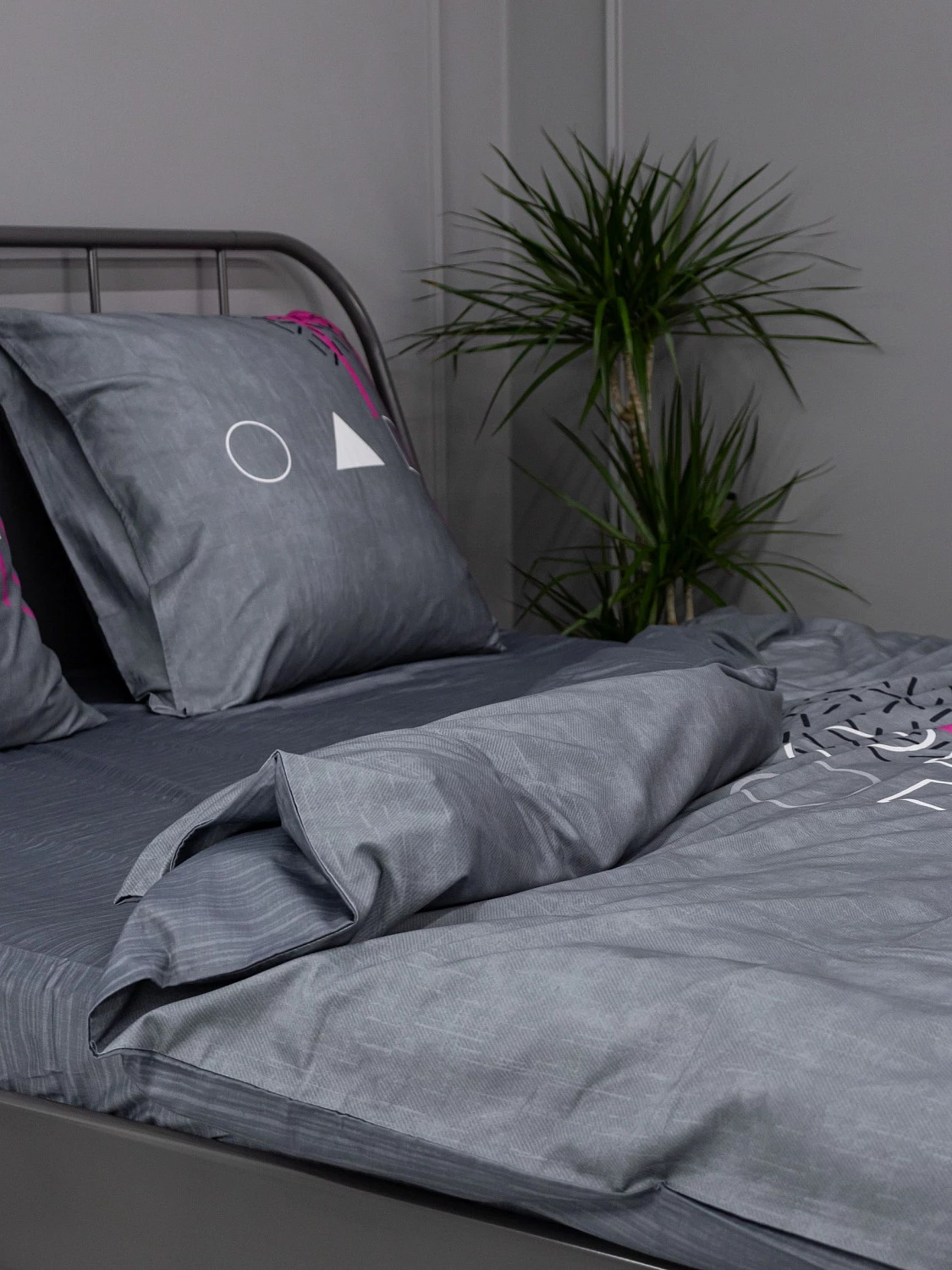 Комплект постельного белья Волшебная ночь Игра в кальмара "Gift" (сатин), евро