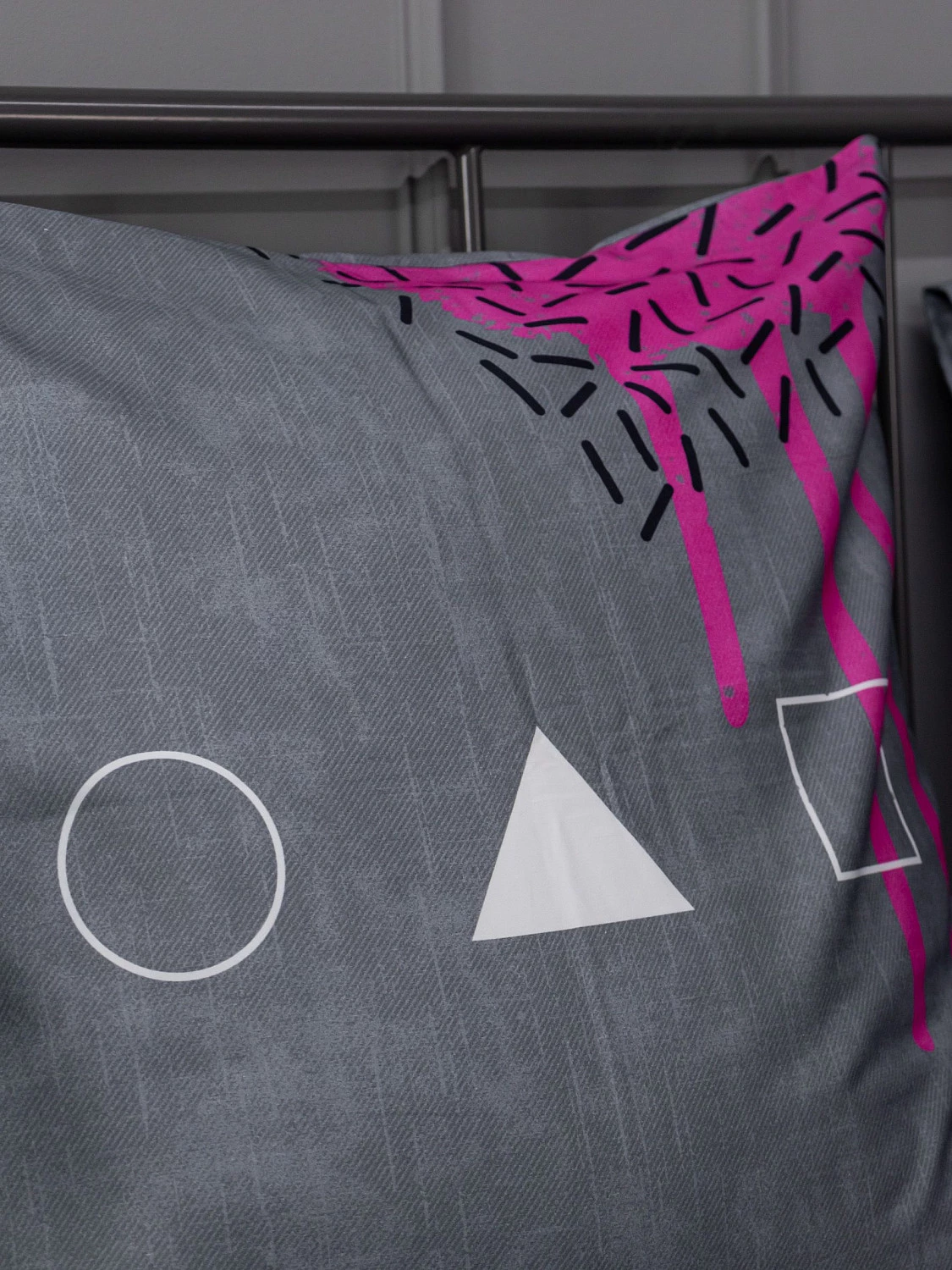 Комплект постельного белья Волшебная ночь Игра в кальмара "Gift" (сатин), евро