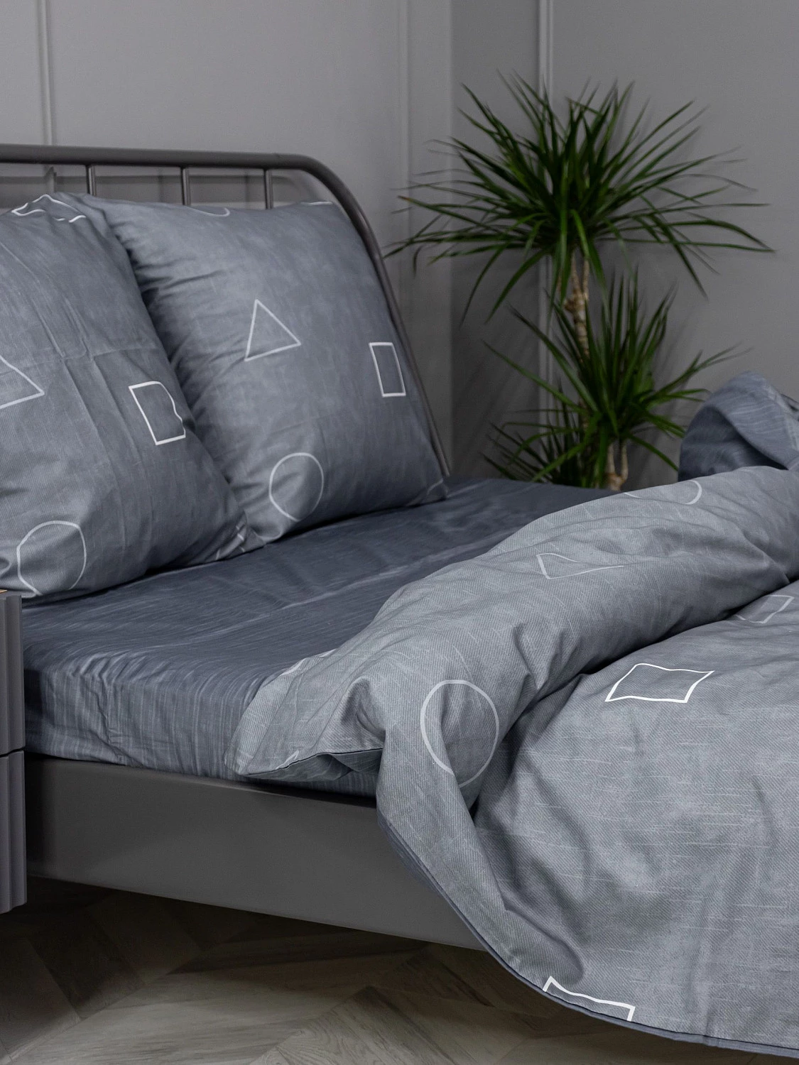 Комплект постельного белья Волшебная ночь Игра в кальмара "I see you" (сатин), евро